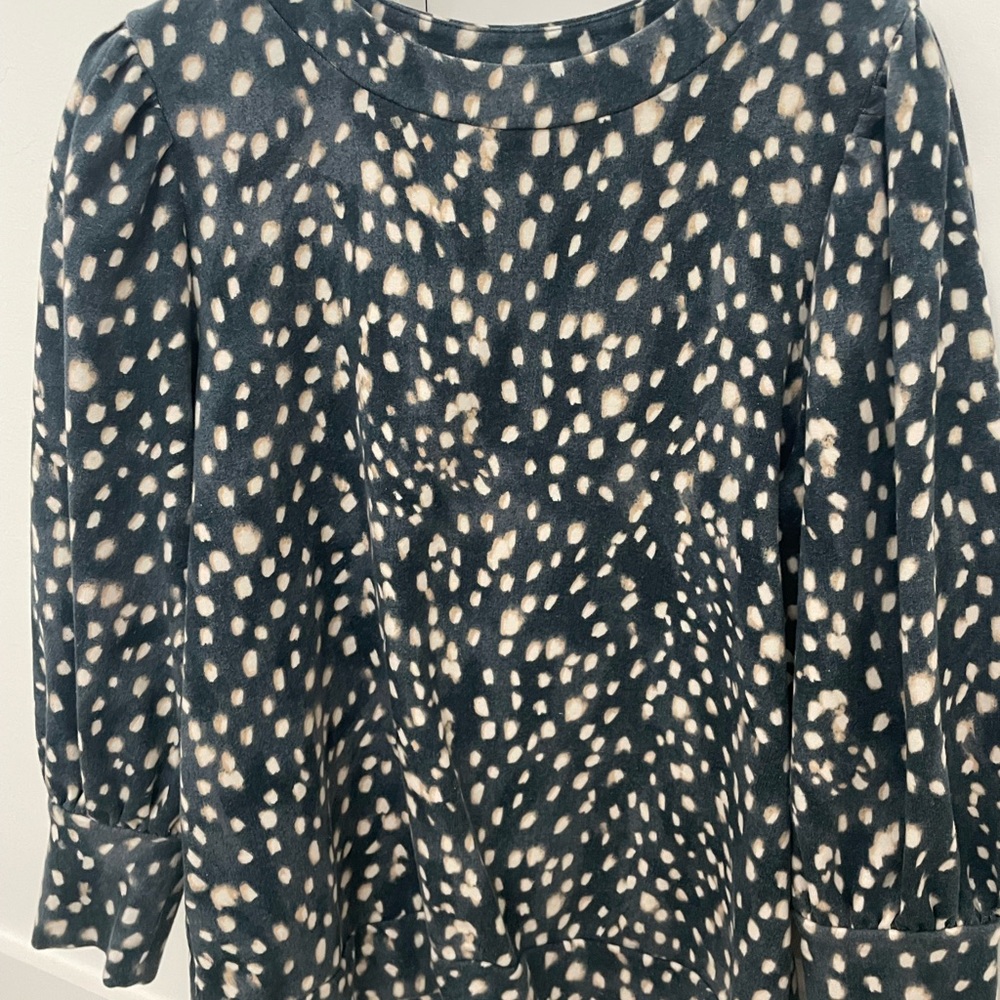Ann Taylor Blue and cream Spot Print Puff Sleeve Top